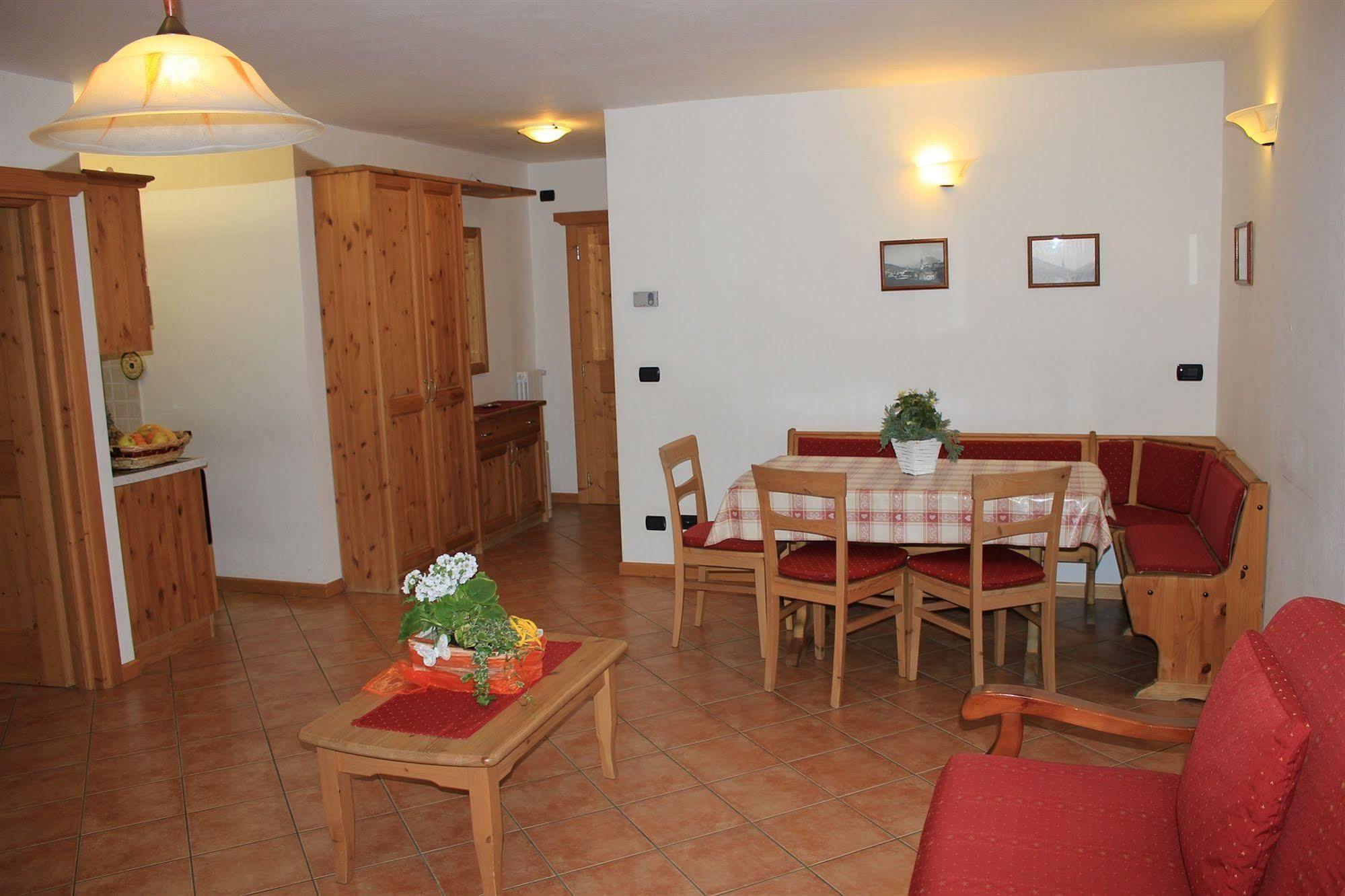 Chalet Alberti Бормио Экстерьер фото